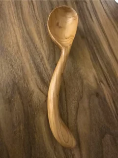 قاشق چوبی با طرح خاص