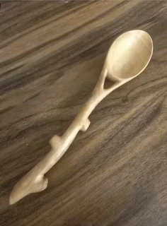 قاشق چوبی